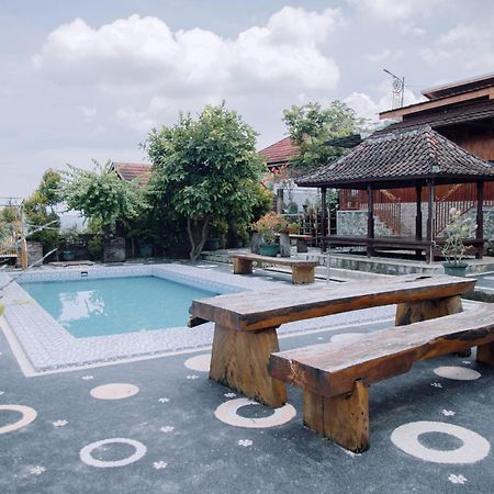 Reddoorz At Villa Bukit Senyum Lombok Kuripan  Екстер'єр фото