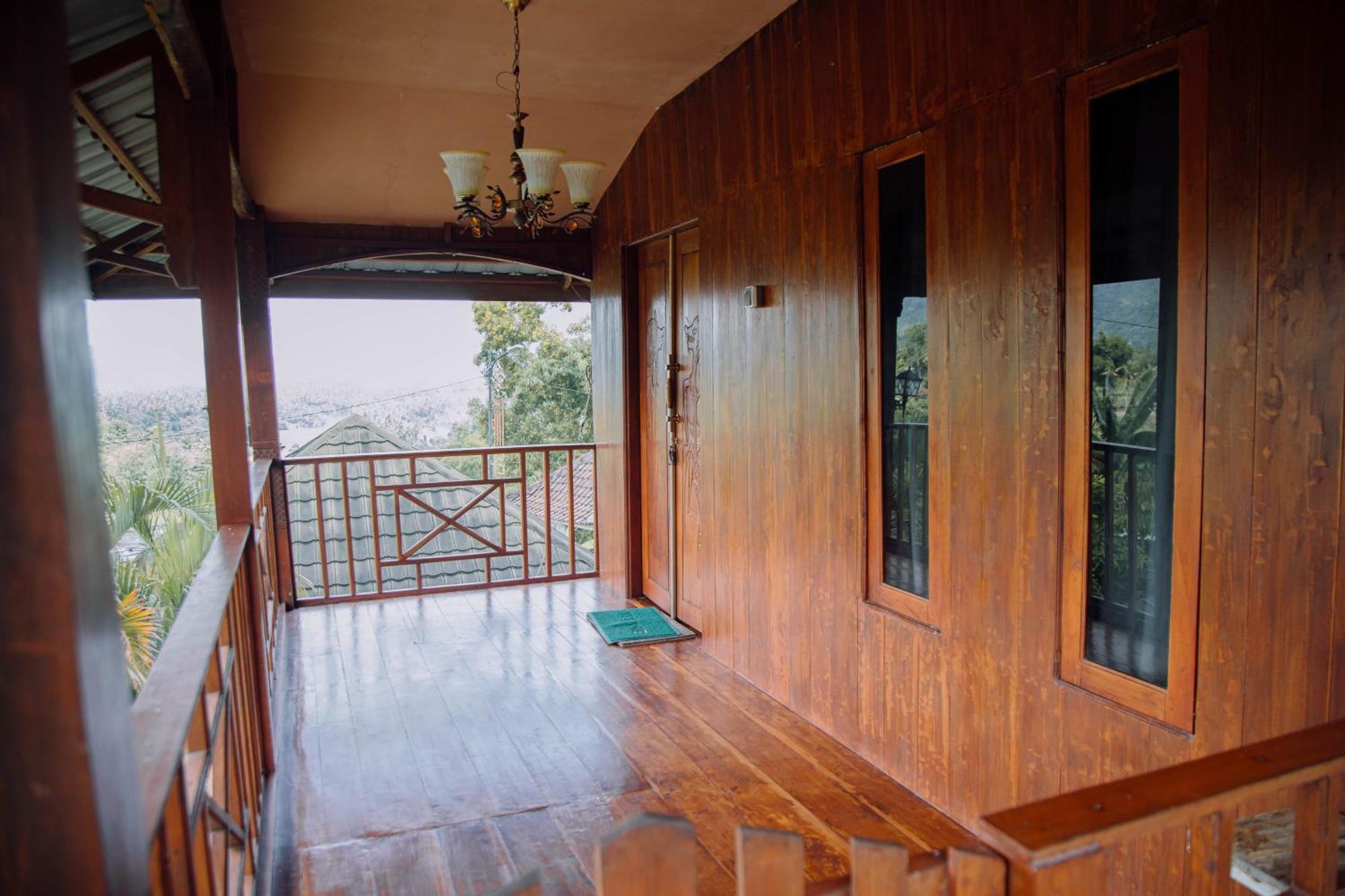 Reddoorz At Villa Bukit Senyum Lombok Kuripan  Екстер'єр фото
